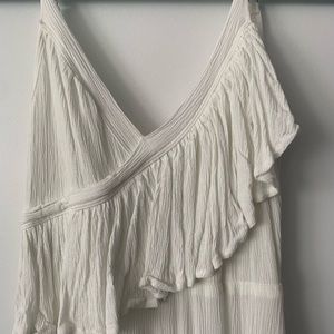 Gianni Bini- Gorgeous white maxi dress